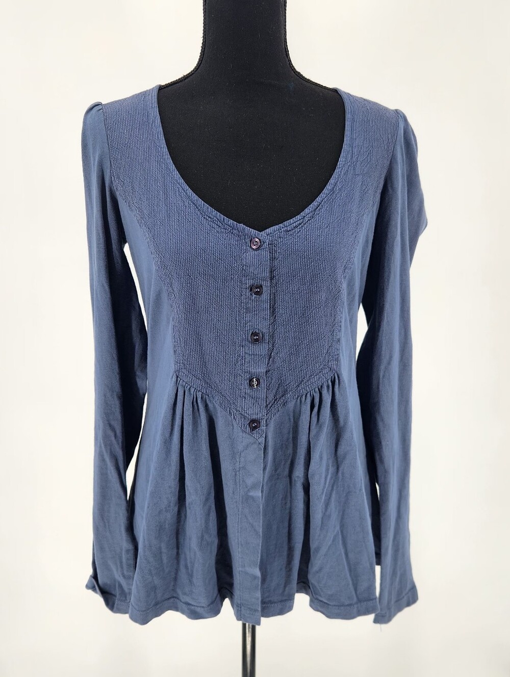 Prairie Underground Long sleeve baby doll style top 100% organic Cotton. Size L